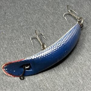Vintage Helin Fishing Lure Flatfish T50 Muskie Blue Red Scale Pattern 2 Trebles